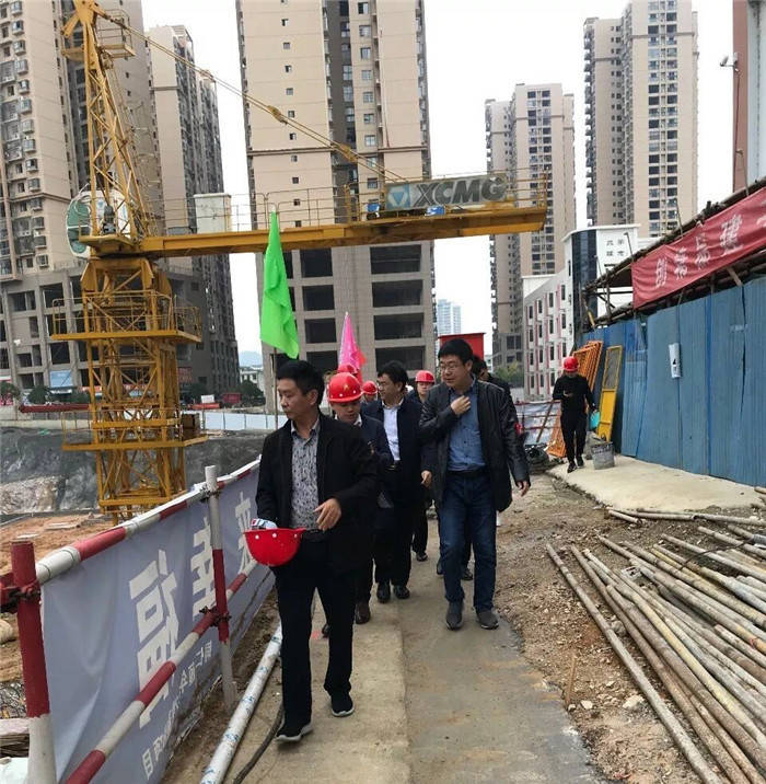 市城投集团公司副总经理于大鹏调研市颐年苑开发建设项目