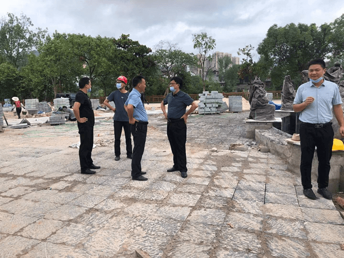 铜仁城投集团九龙地矿投资开发有限公司开展项目疫情防控、质量安全专项检查
