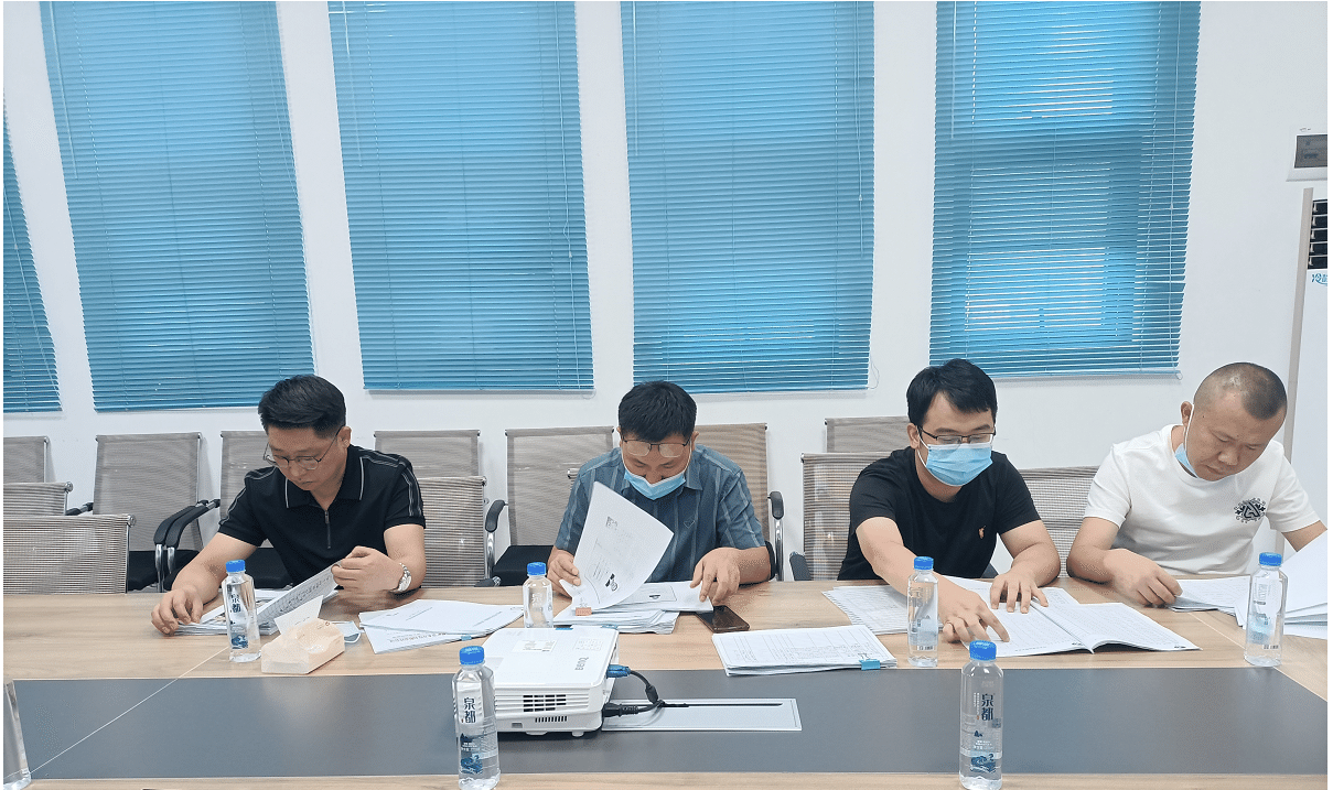 铜仁城交集团党委委员、副总经理赵天勇率队赴石阡泉都公司开展第三季度暨 节前安全环保检查