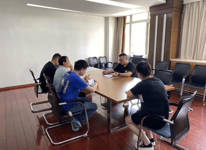 抓学习提素质，学业务强本领║九龙地矿公司广泛 开展业务知识培训