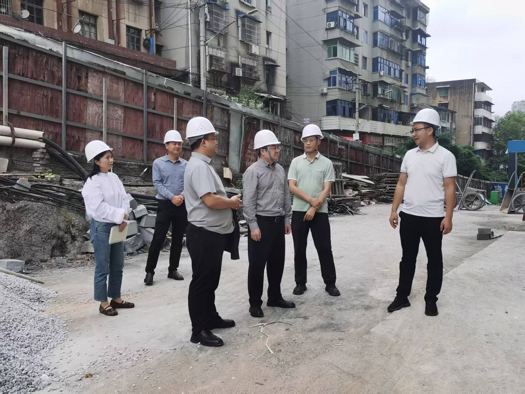 铜仁城交集团九龙地矿公司开展中秋、国庆&nbsp;节前安全专项检查